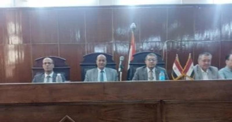 محكمة سوهاج الابتدائية: مرشح واحد تقدم لانتخابات مجلس الشيوخ اليوم