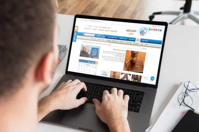هل يجوز الخروج من المنزل على جنابة؟.. أمينة الفتوى تجيب