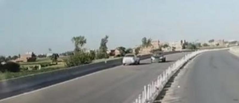 خط أحمر