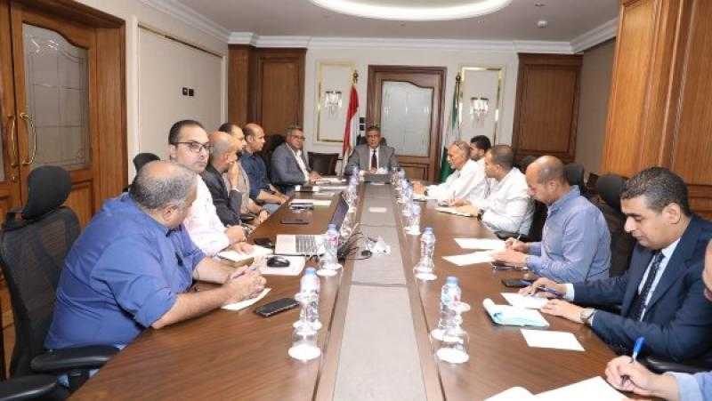 محافظ الجيزة: بدء استعدادات تفعيل منظومة ذكية لنقل وإدارة مخلفات البناء والهدم إلكترونيًا