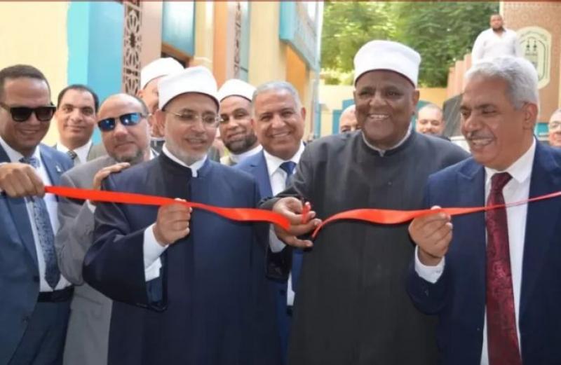 أمين هيئة كبار العلماء ورئيس جامعة الأزهر يفتتحان استراحة لهيئة التدريس بأسيوط