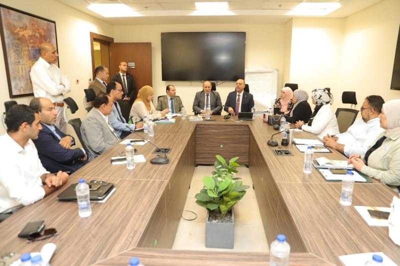 وزير العمل يوجه بتكثيف حملات التفتيش لضمان تطبيق ”القانون” لصالح صاحب العمل والعامل