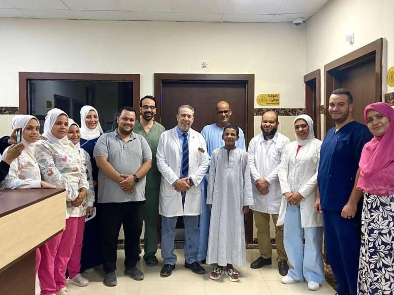 خط أحمر