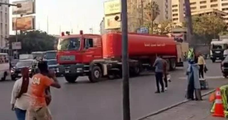 خط أحمر