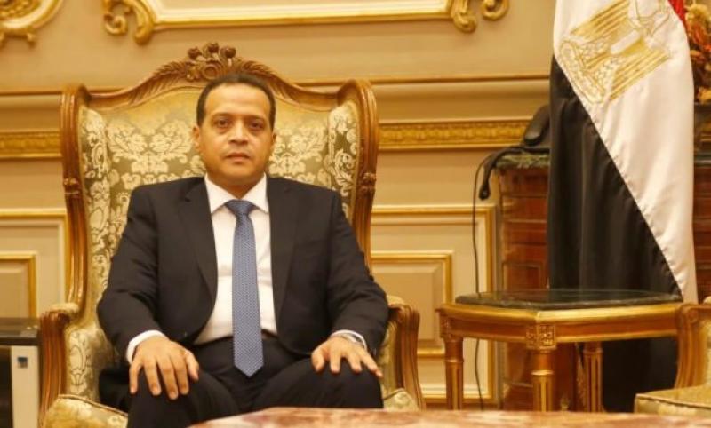 خط أحمر