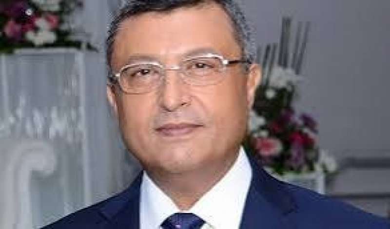 خط أحمر