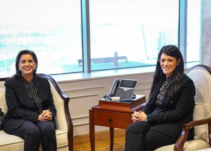المشاط تبحث مع مدير إقليمي بالصحة العالمية تعزيز سياسات الصحة في خطة التنمية متوسطة المدى