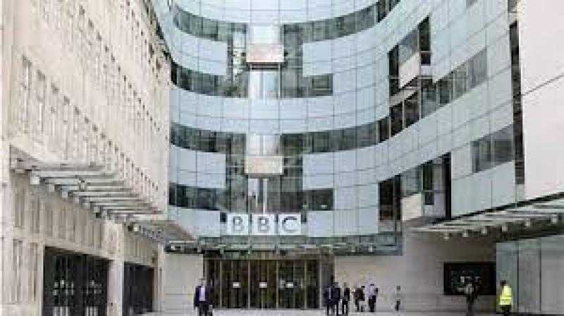 بالاستعانة بشركات التكنولوجيا.. BBC تدرس خطة قد تعرض آلاف الوظائف للخطر لتوفير النفقات