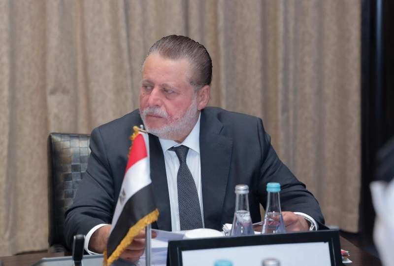 خط أحمر