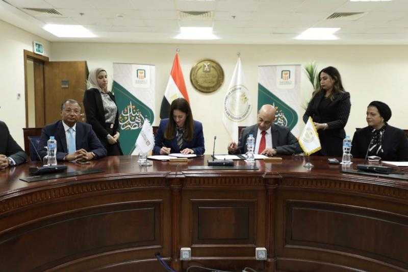 استكمالا لميكنة المدفوعات،.. البنك الأهلي المصري يوقع بروتوكول تعاون مع وزارة التربية والتعليم