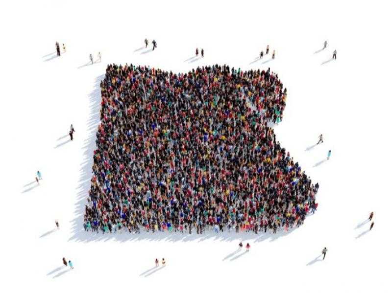 رئيس «الإحصاء» يحدد موعد وصول سكان مصر إلى 108 ملايين نسمة