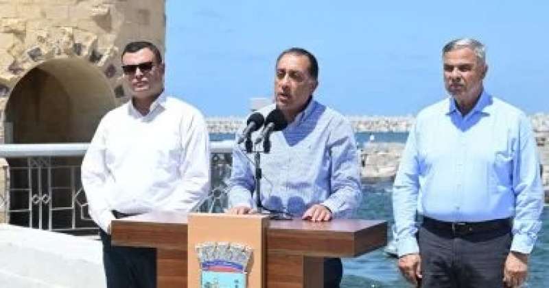 خط أحمر