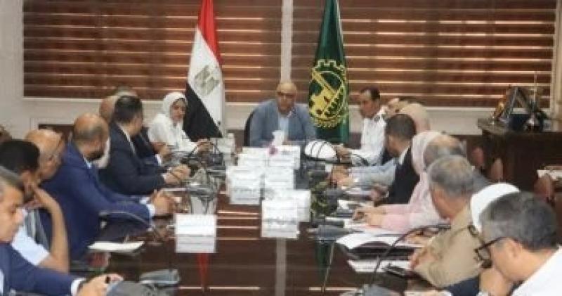 محافظ القليوبية: لجنة فنية لفحص مولدات الكهرباء بالمستشفيات