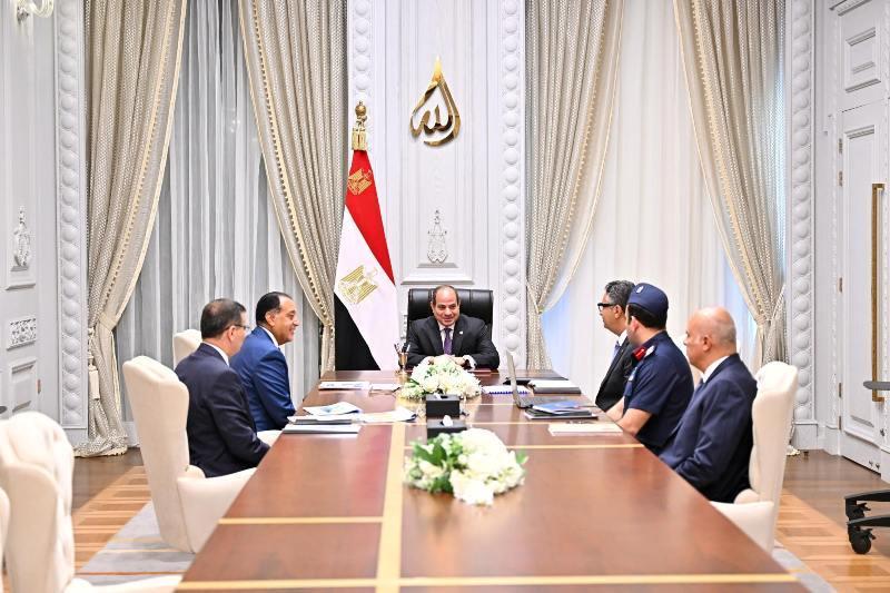 خط أحمر