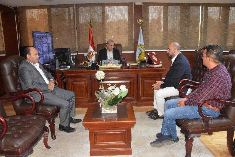محافظ الغربية يراجع أداء مصنع تدوير المخلفات بالمحلة