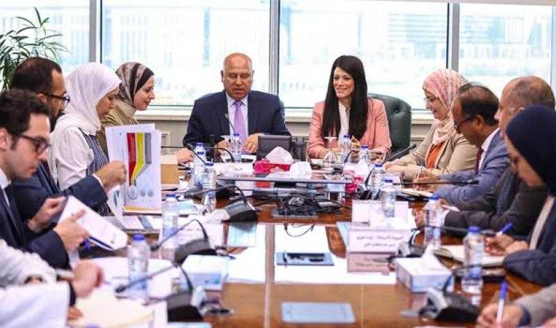 وزيرا الصناعة والتخطيط يبحثان تدشين أول منصة وطنية لحشد التمويلات والدعم الفني للقطاع الصناعي