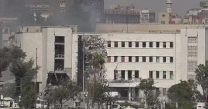 خط أحمر