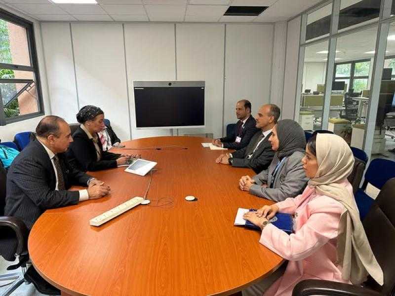 وزيرة البيئة تعقد لقاءً ثنائياً مع نظيرها العماني لبحث التعاون بين البلدين