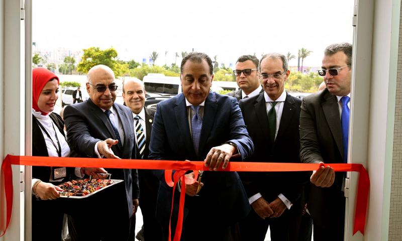 خط أحمر