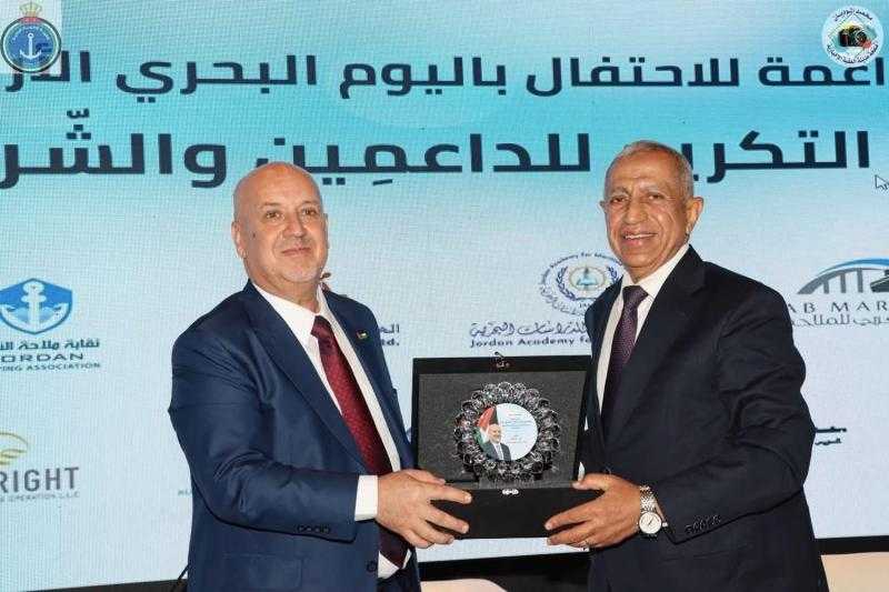 رئيس الأكاديمية العربية يشارك في اليوم البحري الأردني التاسع