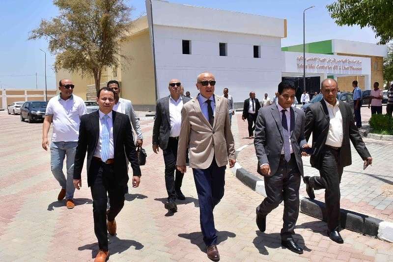 خط أحمر