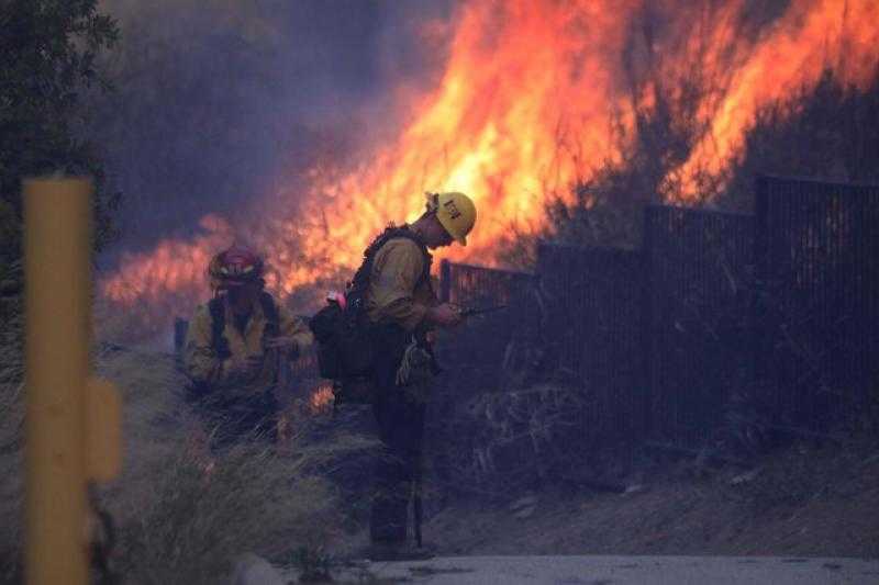 اندلاع حريق غابات في ماليزيا واستنفار لفرق الإطفاء