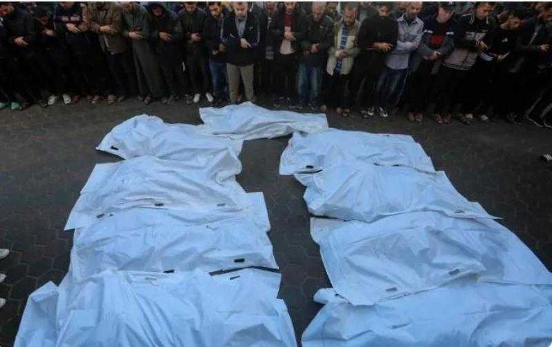 استشهاد 4 فلسطينيين في قصف إسرائيلي وسط قطاع غزة
