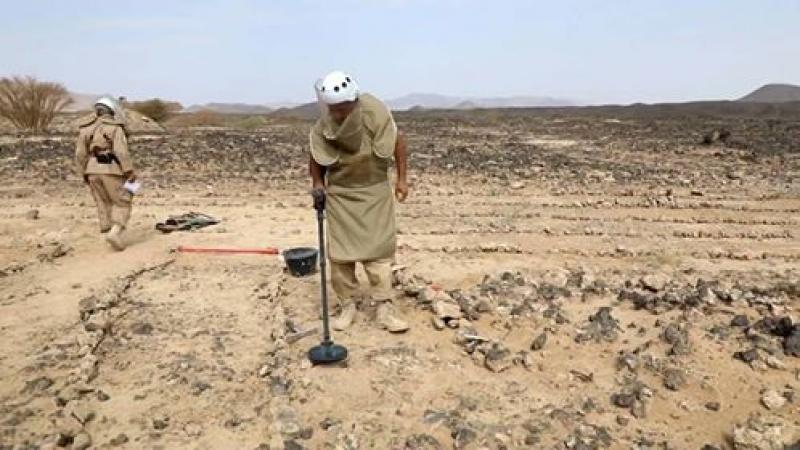 خط أحمر