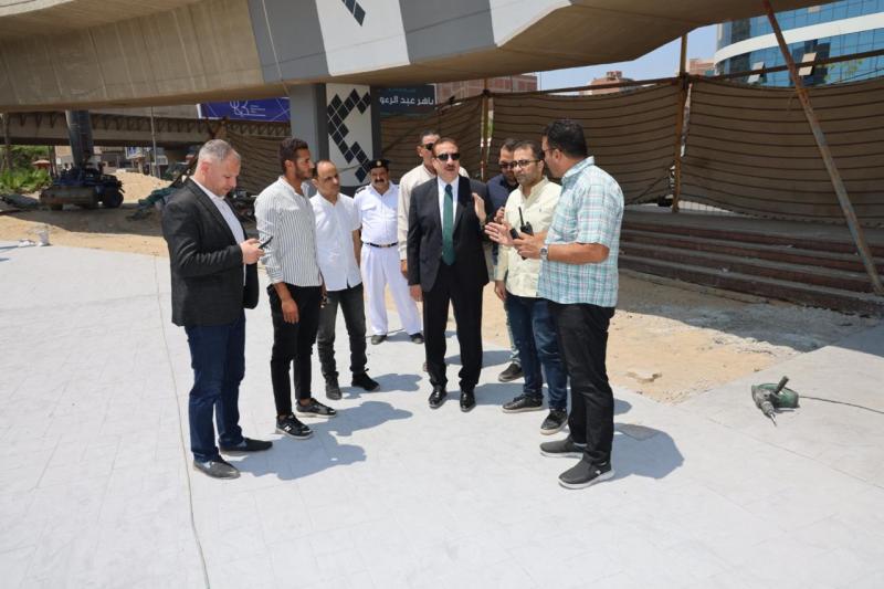 خط أحمر