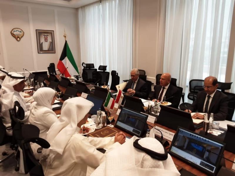 وزير الصناعة والنقل يعقد سلسلة من اللقاءات الهامة مع وزراء دولة الكويت