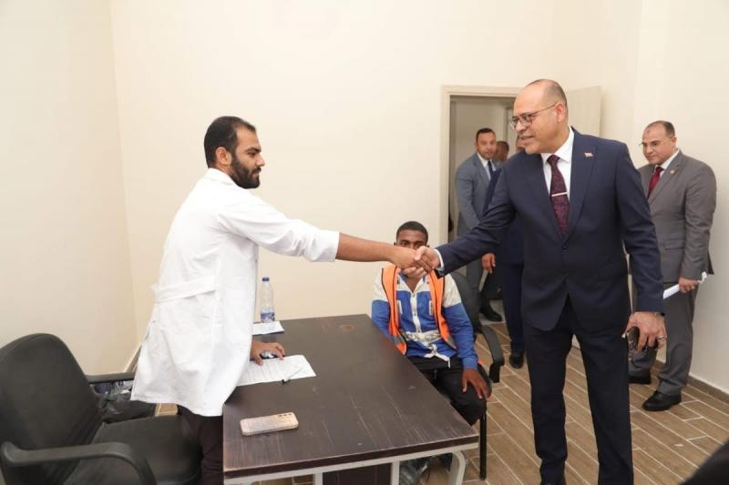 ”جبران”: تقديم كل الدعم والحماية والرعاية للعمالة غير المنتظمة تنفيذاً لتوجيهات فخامة الرئيس السيسى