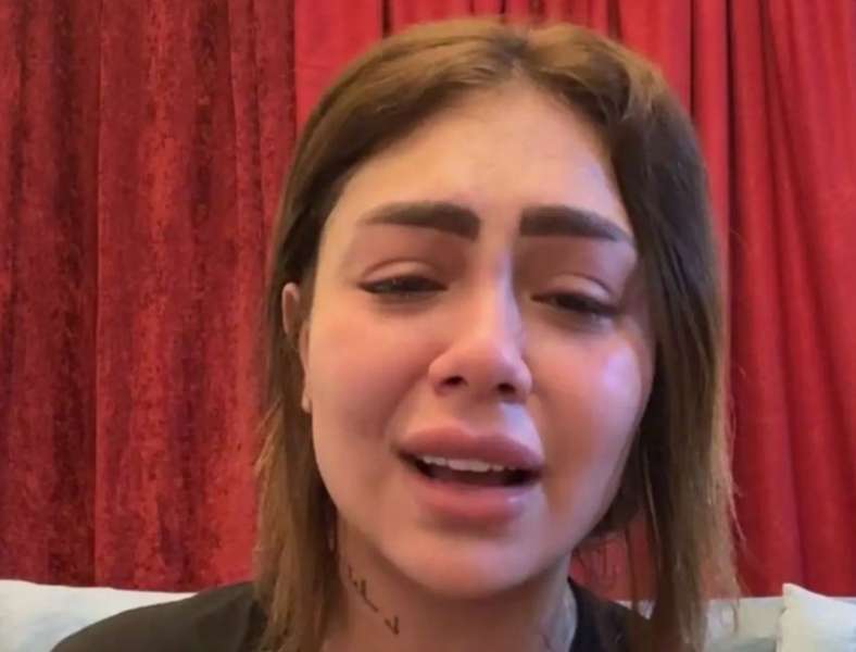 خط أحمر