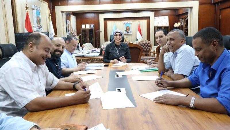اعتماد تشكيل لجان المناقشة والحكم لعدد من الرسائل العلمية بجامعة الأقصر