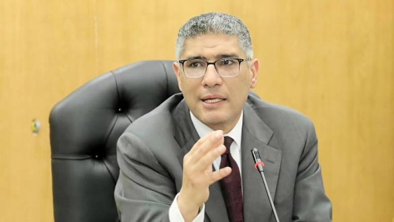 خط أحمر