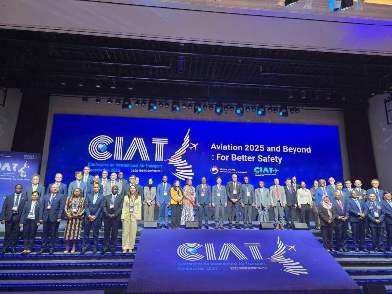 وزير الطيران المدني يشارك في فعاليات مؤتمر ”CIAT 2025 ” بكوريا الجنوبية