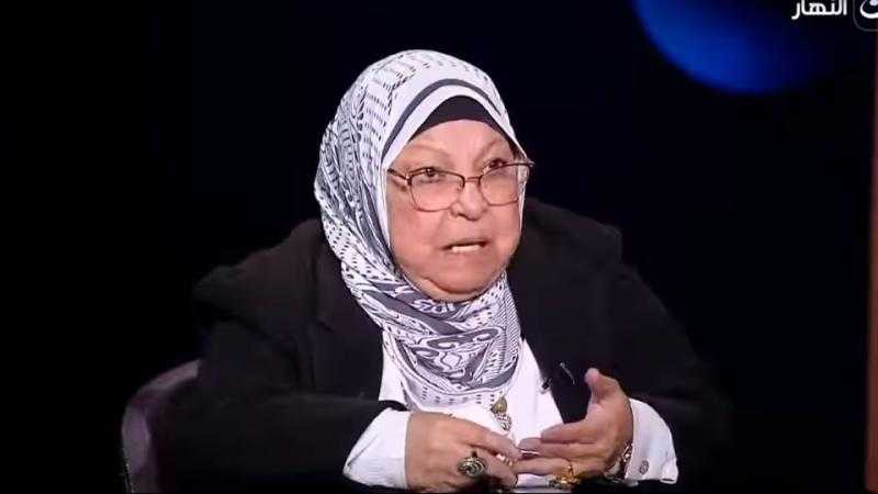 سعاد صالح: لا يوجد نص شرعي يحرم الحشيش ولكن يقاس بالخمور.. وترقيع غشاء البكارة جائز بغرض الستر