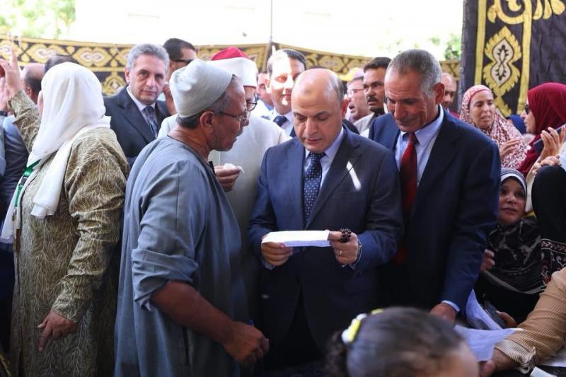خط أحمر