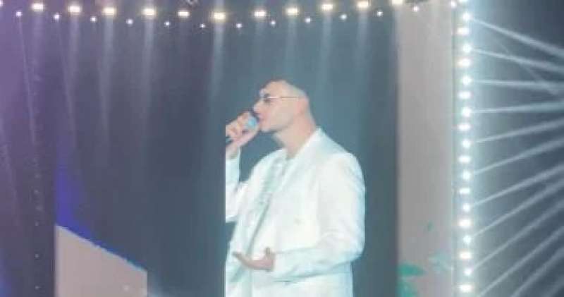 خط أحمر
