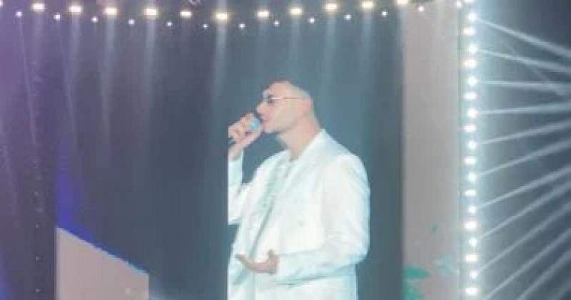 الشامى يشيد بالجمهور المصرى: ”شرف كبير أغنى بينكم”