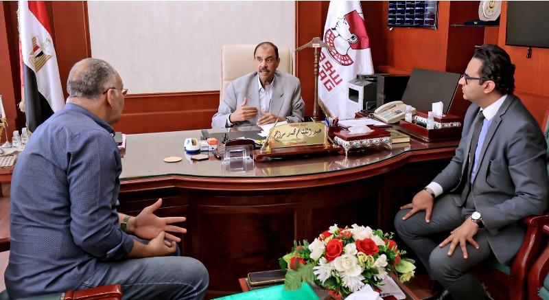 خط أحمر