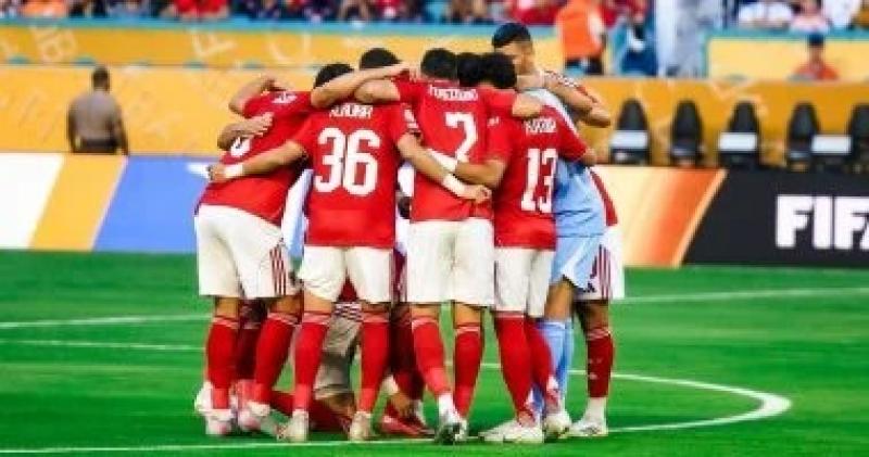 الأهلي يهزم كهرباء الإسماعيلية ويواصل الزحف نحو صدارة الدوري