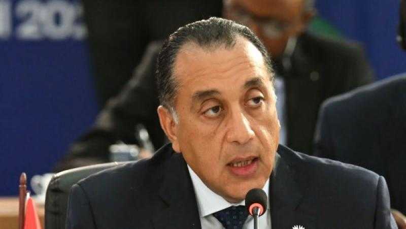 رئيس الوزراء يتابع الاستجابات لشكاوى المواطنين في قطاعات الصحة والمرافق والأسواق