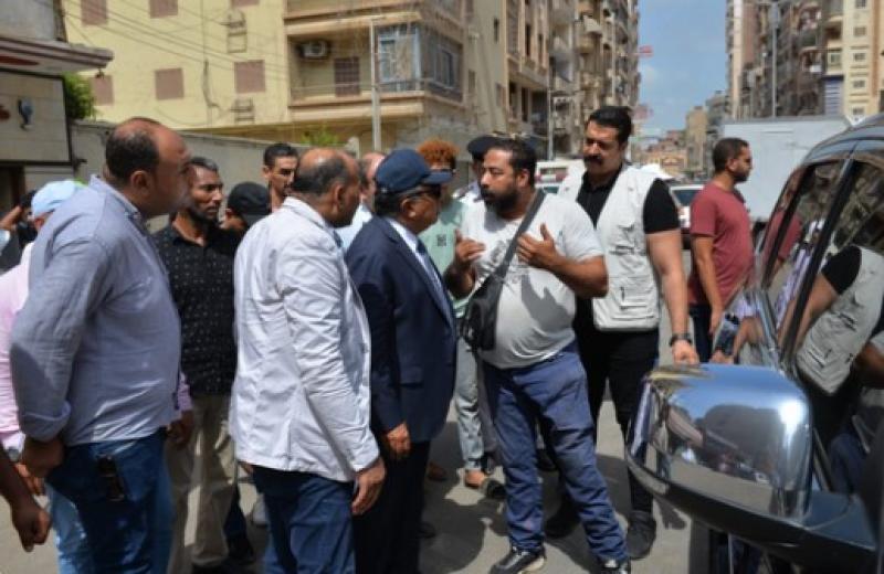 خط أحمر