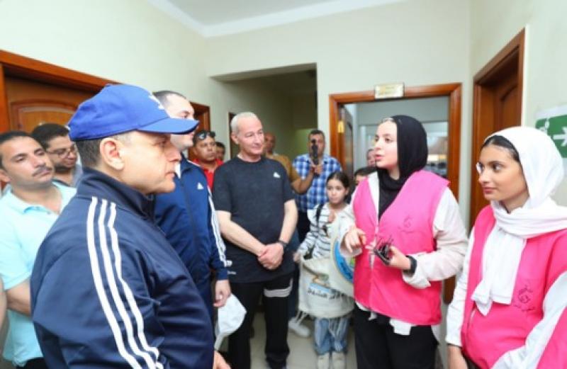 خط أحمر