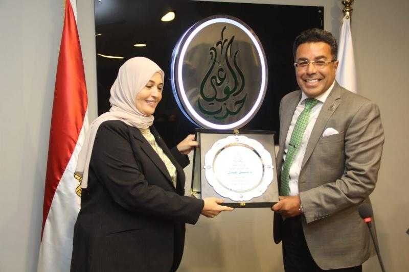 حزب الوعي يعقد ندوة حول توعية المرأة بالمشاركة الانتخابية