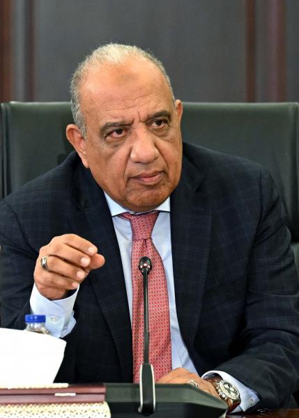 وزيرا الكهرباء والإسكان يستعرضان الموقف الراهن بعد أزمة انقطاع الكهرباء والمياه مؤخراً في عدة مناطق بالجيزة