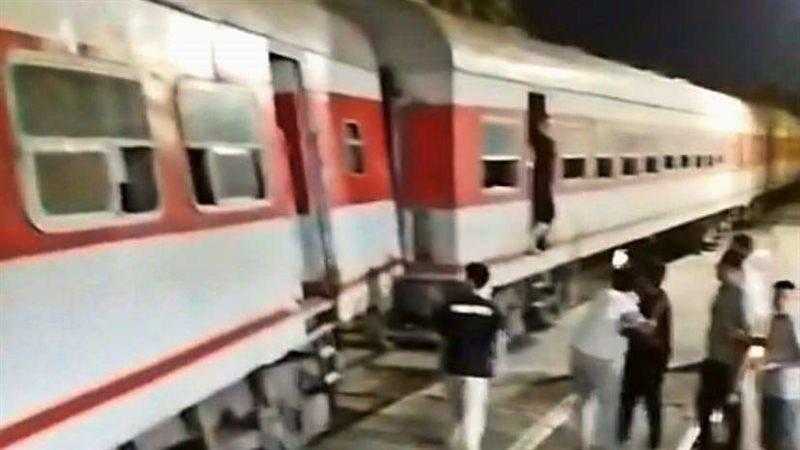 خروج قطار عن القضبان بعد الاصطدام برصيف محطة السنطة دون إصابات