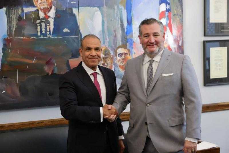 وزير الخارجية يؤكد موقف مصر الثابت والداعي إلى ضرورة خفض التصعيد في منطقة الشرق الأوسط