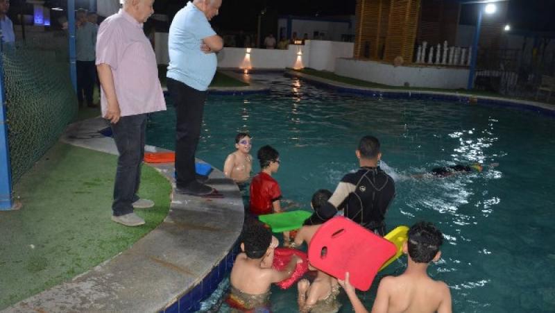 خط أحمر