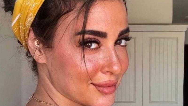 إطلالة جريئة لـ ميرنا نور الدين عبر إنستجرام